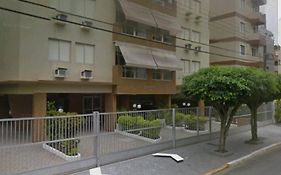 Apto no Guarujá